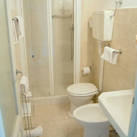 Mediterraneo Hotel 3*