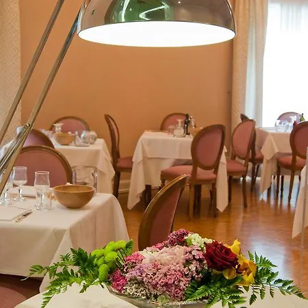 Mediterraneo Hotel 3*