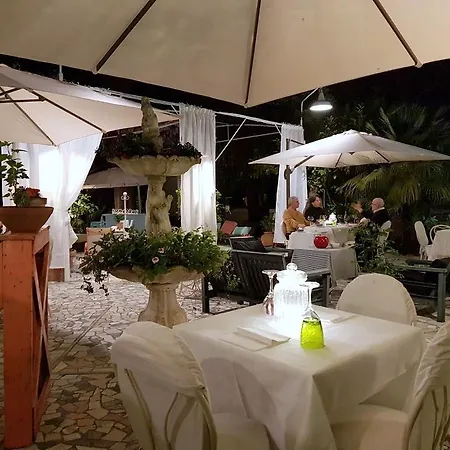 Mediterraneo Hotel 3*