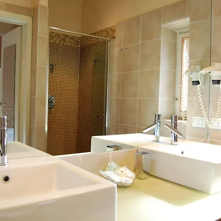 Hotel Mediterraneo 3*