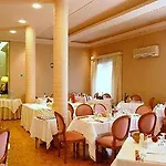 Mediterraneo Hotel 3*